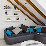 Mali Skoj - Two-bedroom With Sea View Apartment *