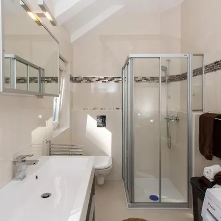 Apartament Mali Skoj - Two-bedroom With Sea View *