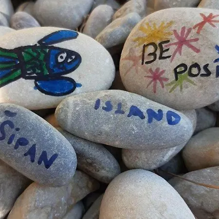 Mali Skoj - Two-bedroom With Sea View