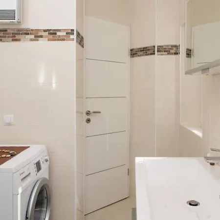 Mali Skoj - Two-bedroom With Sea View Apartament Sudurad