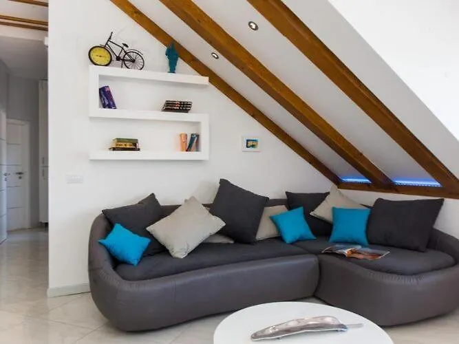 Mali Skoj - Two-bedroom With Sea View 公寓 *